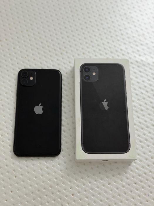 Продам Айфон 11