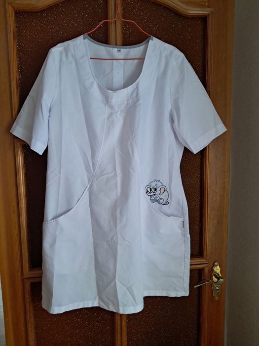 Продам медицинский халаты