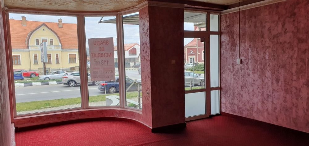 Spațiu comercial de închiriat  în  Sebeș zona centrală