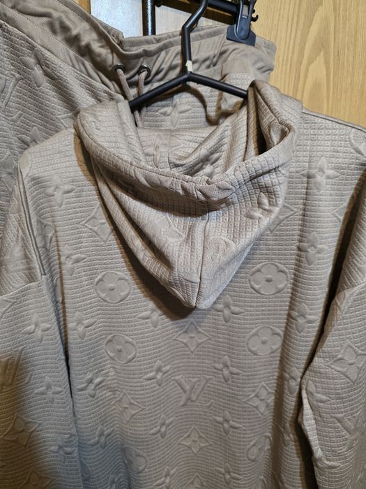 Уникален екип LOUIS VUITTON