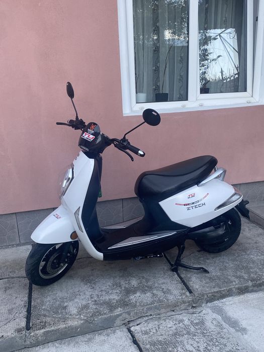 Scuter electric retro