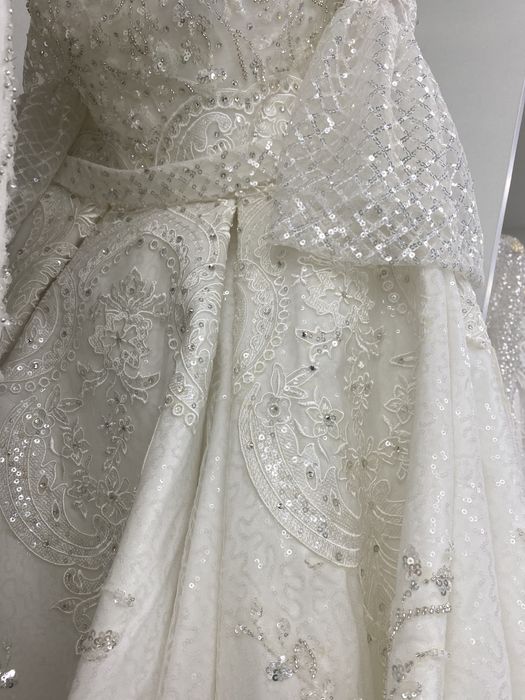 Свадебные платья