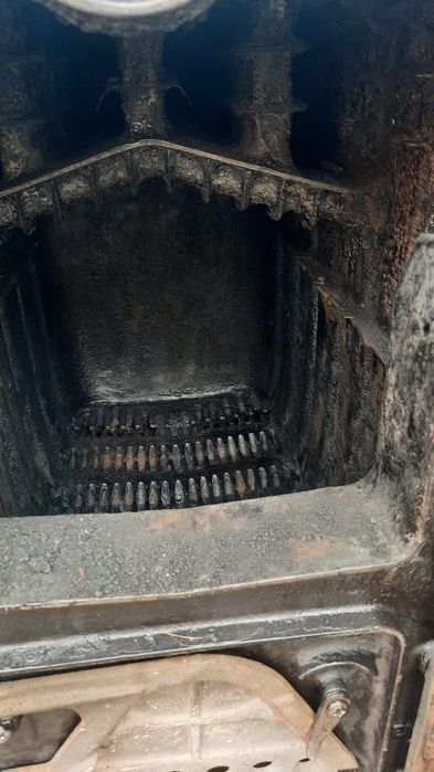 Vând centrala viadrus 35kw instalez foarte buna