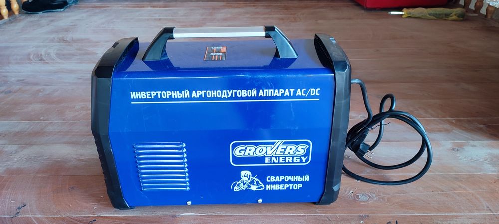 Сварочный аппарат (в идеальном состоянии, в коробке.)
