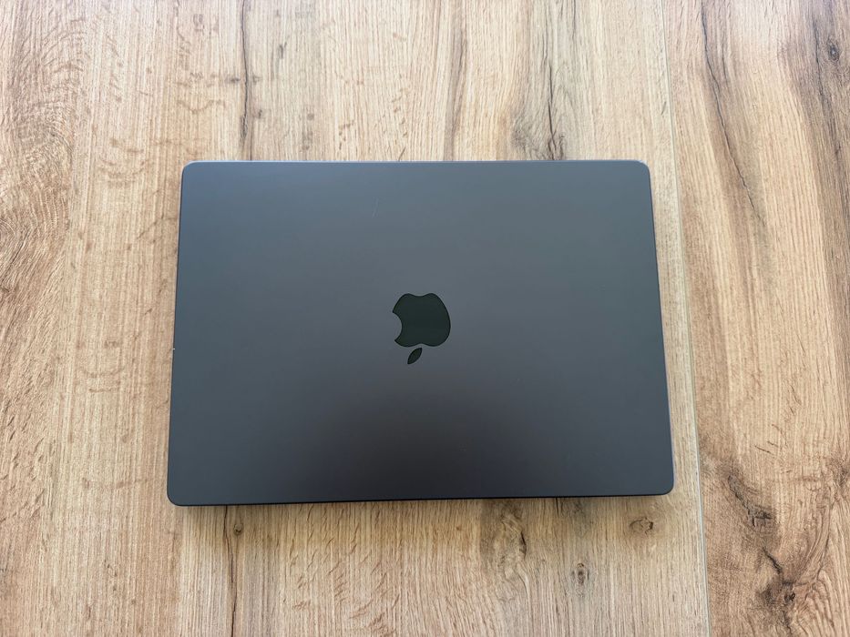 MacBook Pro 14" M4 10-CPU, 10-GPU, 16GB RAM, 512GB SSD