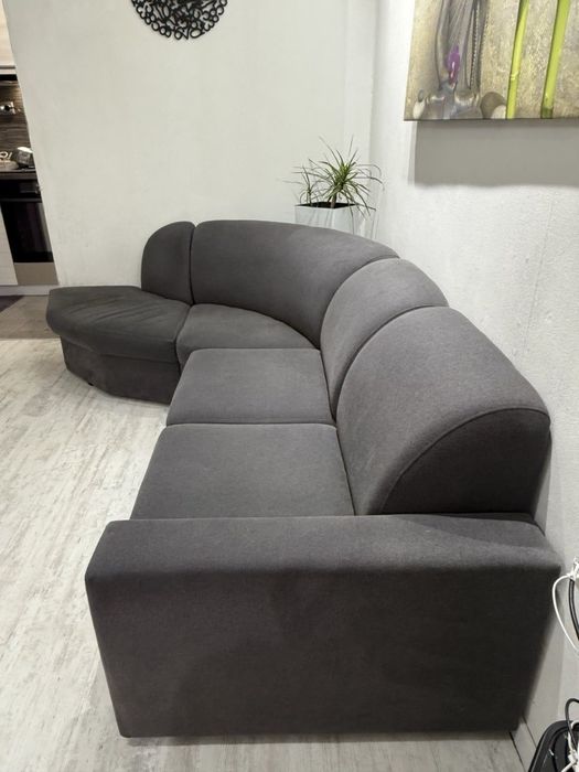 Продавам  ъглов модулен диван