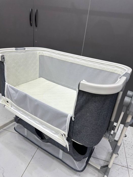 Продаю приставную электронную люльку Kidilo