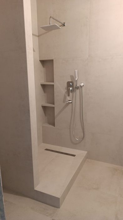 Сантехник, Кафельщик