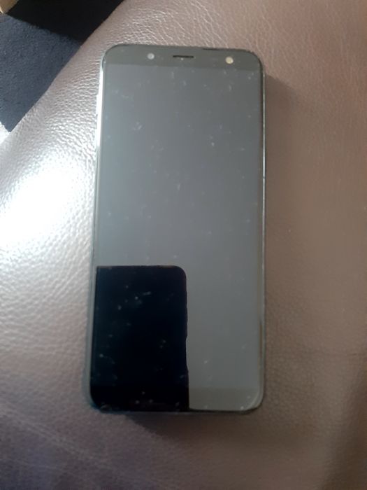 Телефон САМСУНГ J 6