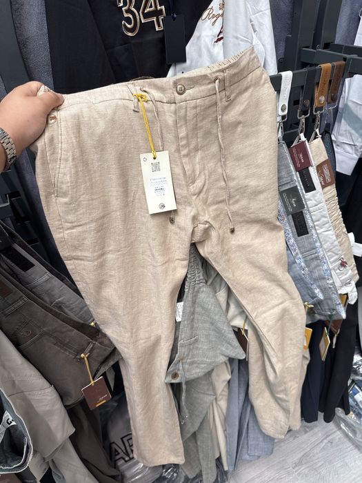 Pantaloni barbatesti