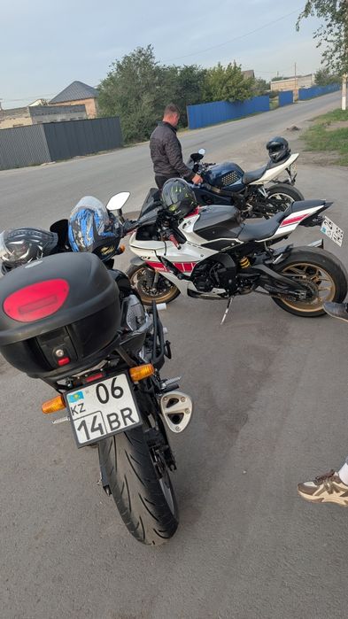 Мотоцикл Kawasaki z750