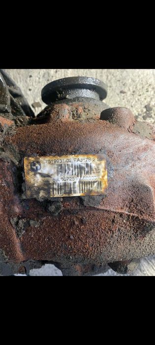 Diferential grup spate planetare BMW f30f31 3.23 316d 140.000 km 2.81