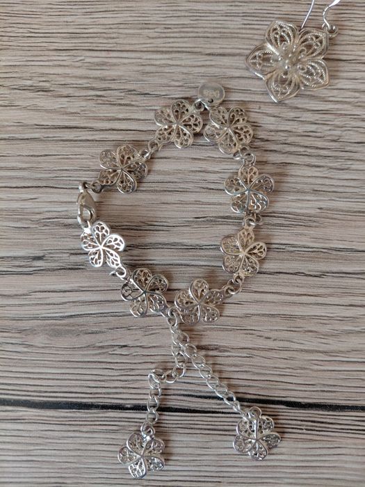 Сребърна гривна и обеци