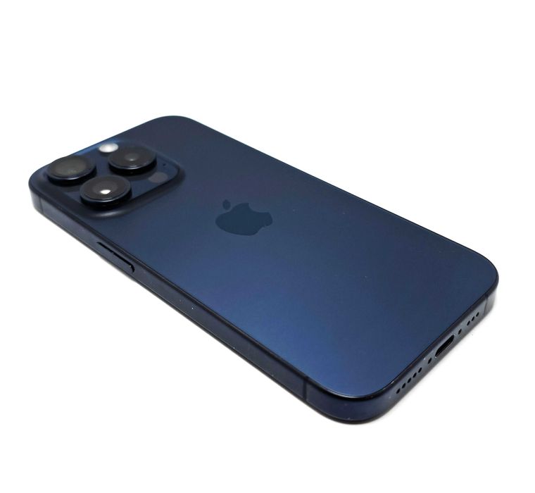iPhone 15 Pro 256GB Titanium Blue