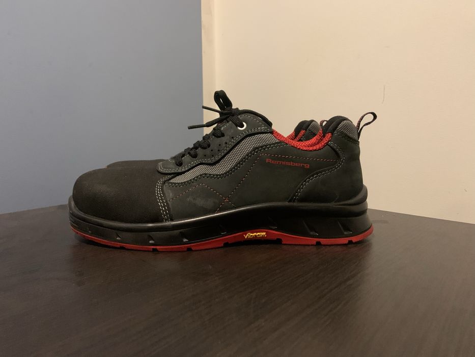 Pantofi Protecție Remisberg S3 – Talpă Vibram 42