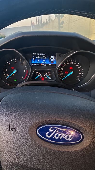 FORD Focus 2018 — imagine 5