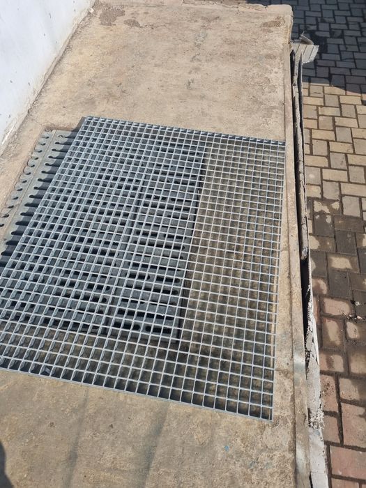 Grilaje metalice galvanizate