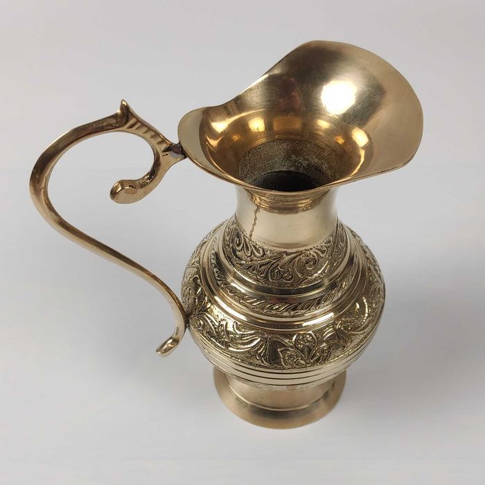 Кана месинг с флорални мотиви