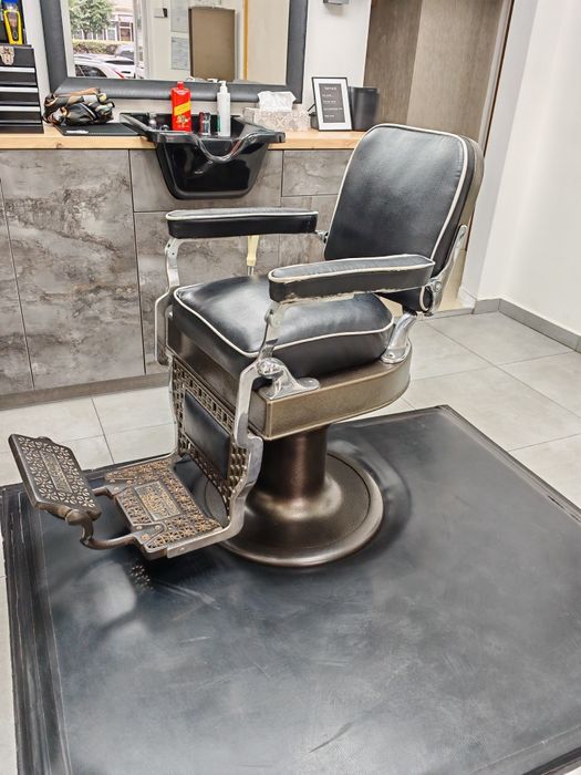 Scaun frizerie Theo A Kochs 1926