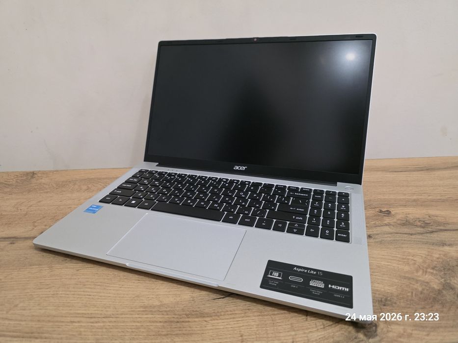 ACER Aspire Lite