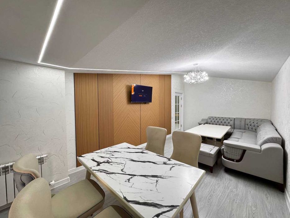 2х комнатная квартира на 6 этаже 65кв/м, в Самарканде