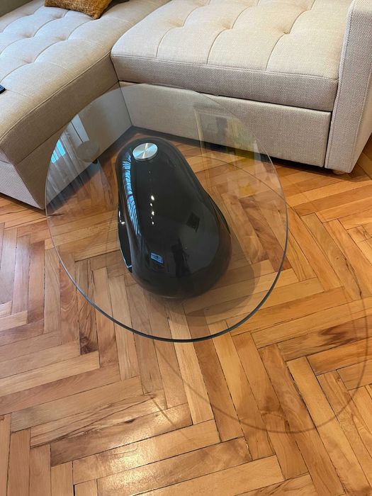 Холна стъклена маса