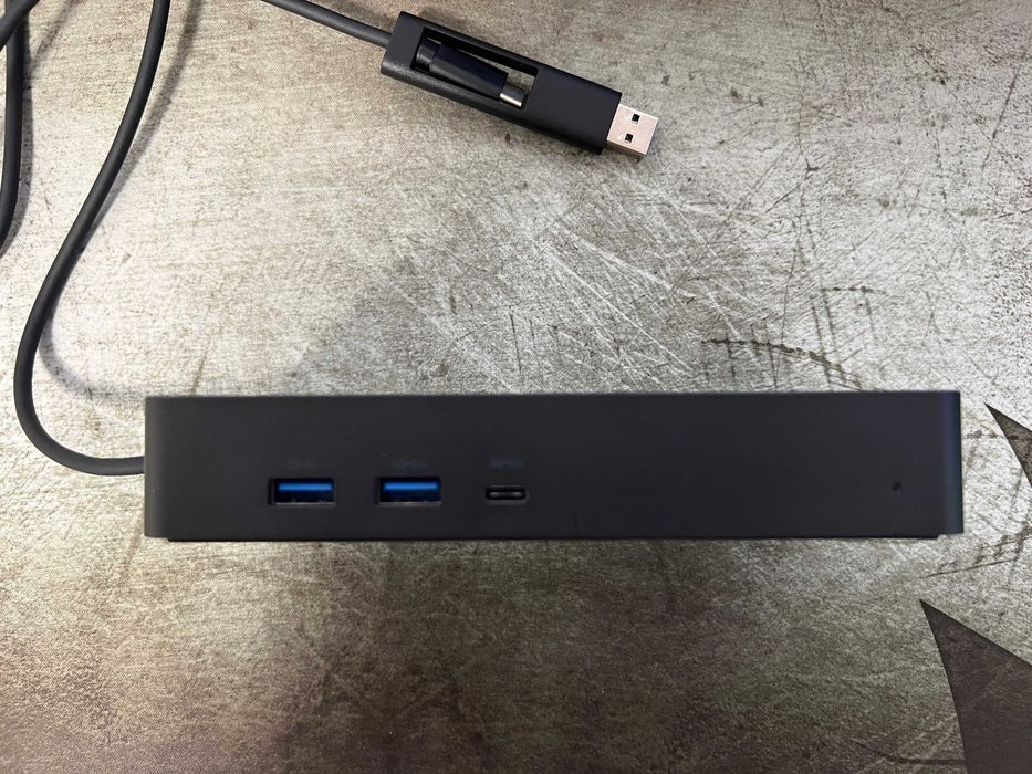 Dell Docking Station D6000S