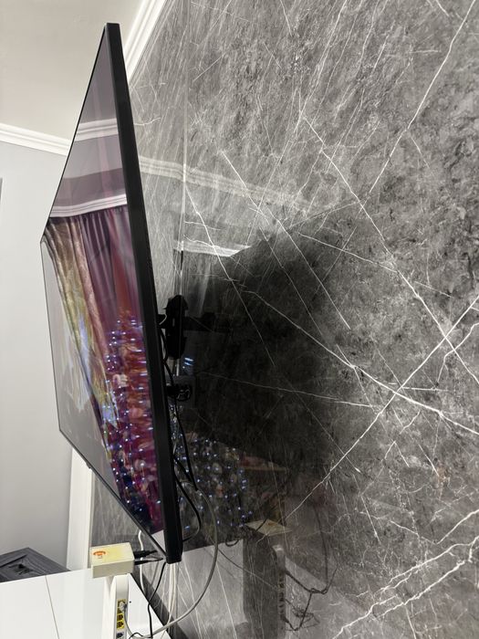 Продам телевизор лэд самсунг