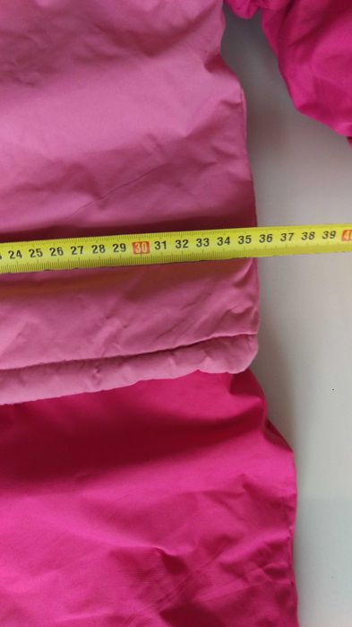 Детско яке и гащеризон изолирани