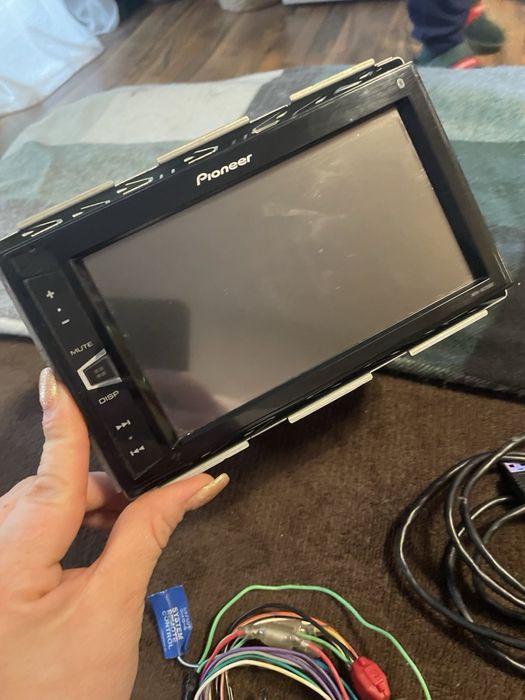 Pioneer MVH-AV290BT Мултимедия