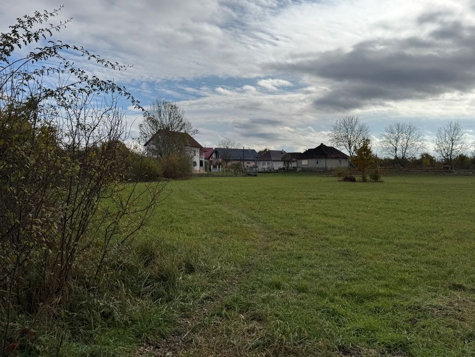 Vand teren intravilan Mogosesti Maramures 34 ari casa sau pensiune