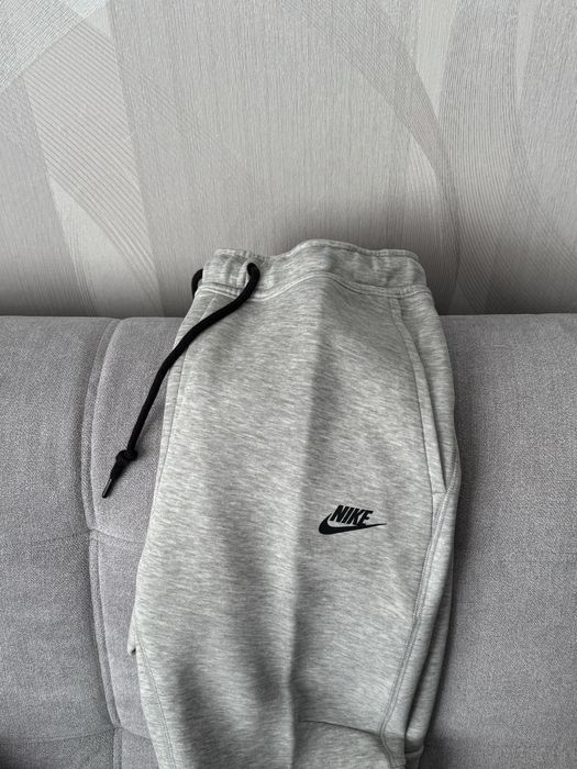 Трико/Спортивка Nike Tech Fleece