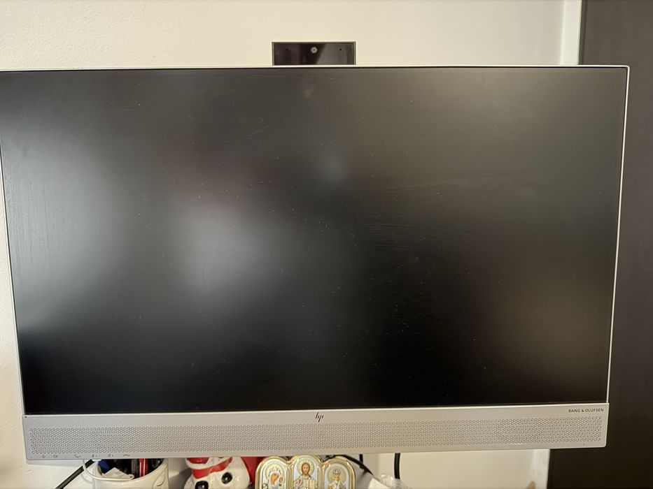 Monitor HP E243m difuzoare si camera integrate