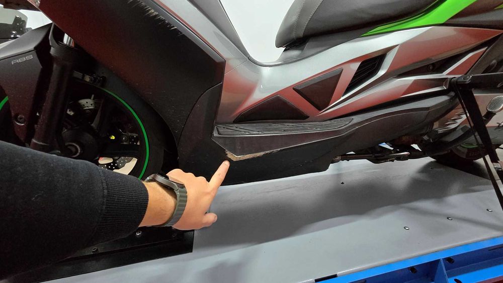 Kawasaki J300 ABS - 2016