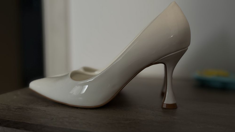 Pantofi Albi - Marimea 37