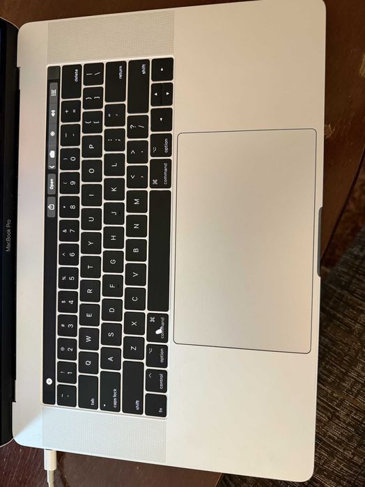 Custom MacBook Pro 15 Mid 2017 Touchbar Silver