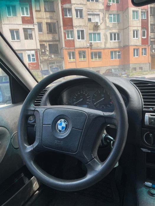 Bmw e36 1.8 NA CHASTI бмв е36 на части
