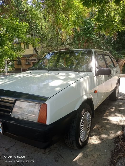 Подаю Ваз 21093 длиннокрылка