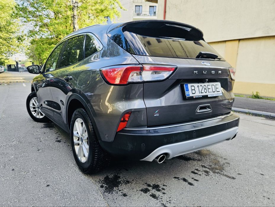 Ford Kuga 2022 hybrid 190cp 4x4 titanium Virtual cockpit  Keyless entry/Go ACC Side assist