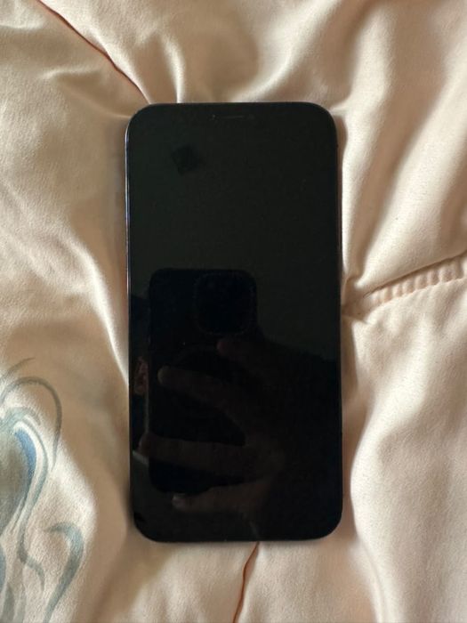 продам Iphone 12 pro max