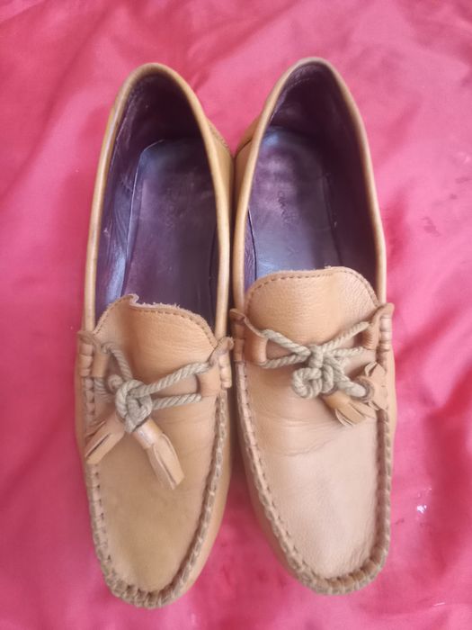 Продаю мокасины натуральная кожа.