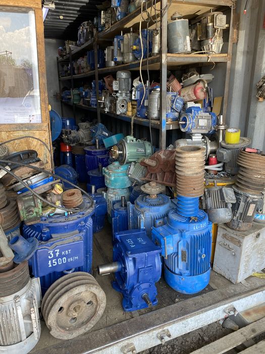 Электродвигели редуктора вентиляторы