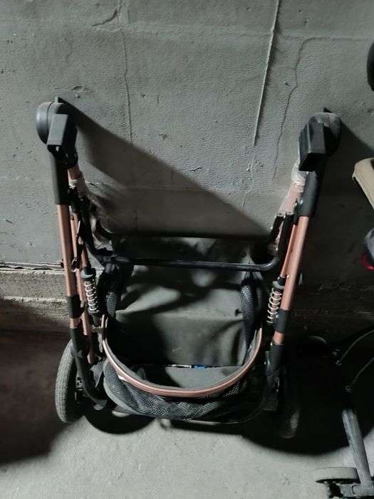 Продаю коляску трансформер