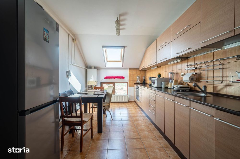 Apartament 2 camere spațios | Bloc 2007 | Parcare & cheltuieli mici