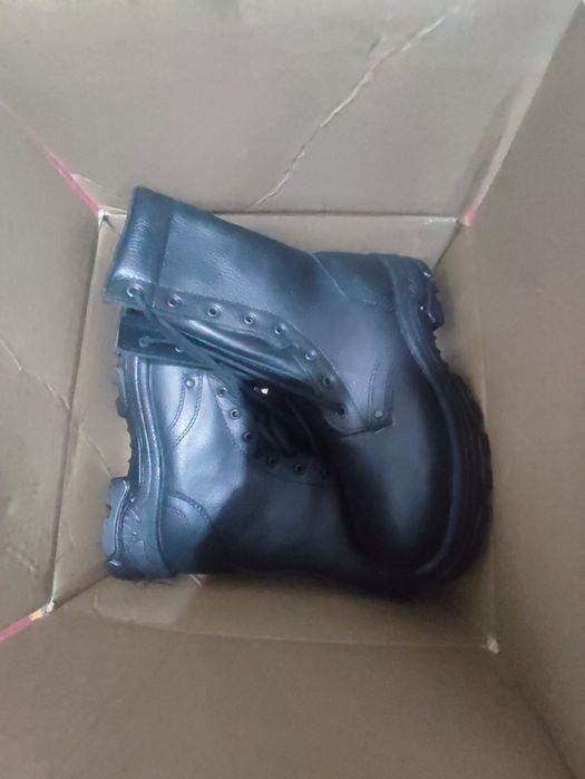 Берцы, зимниий новый