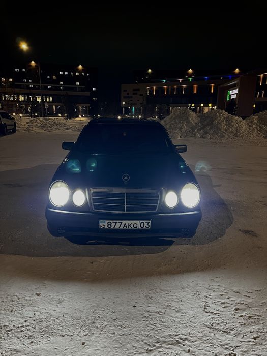 Продам Мерседес Е230