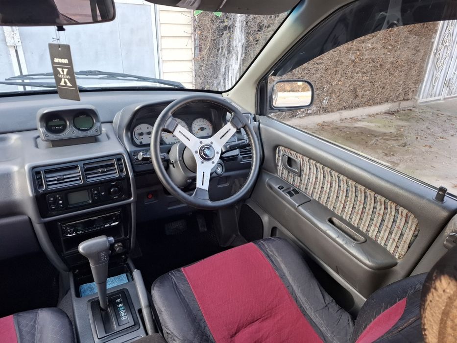 Продам на полном ходу.