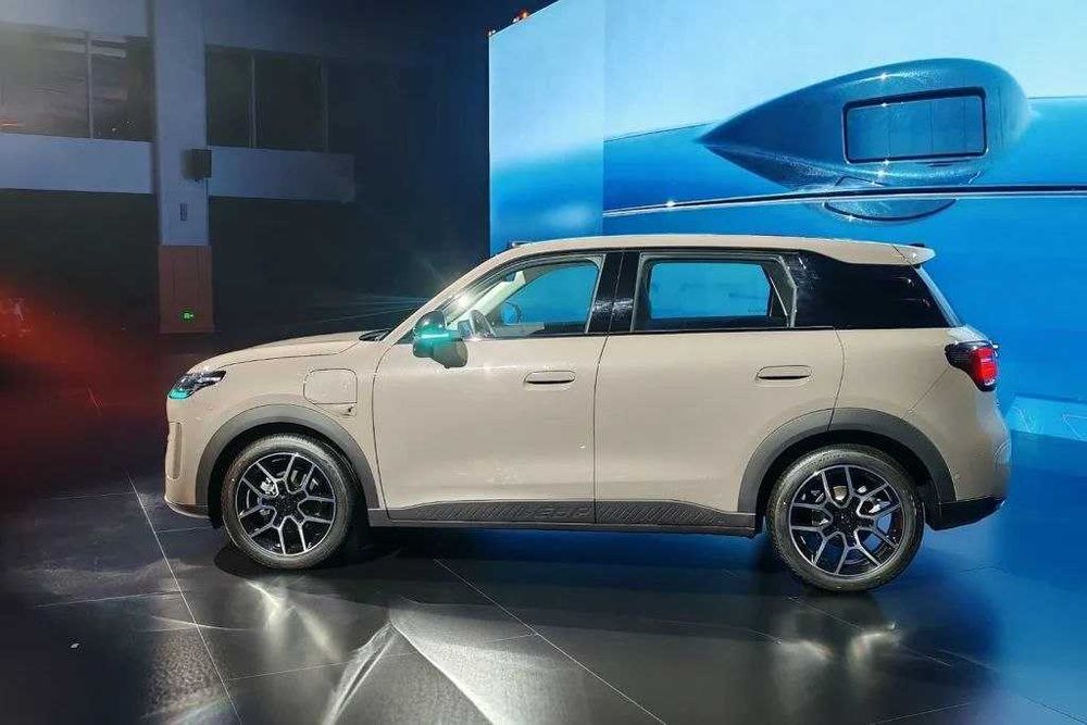Leapmotor A10 naqt va nasiya