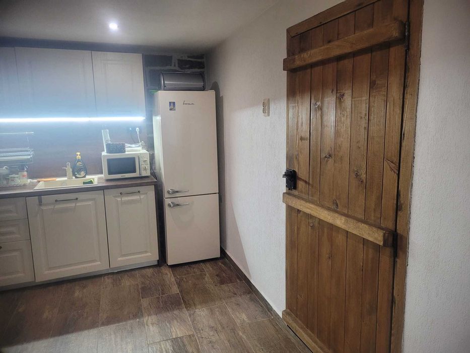 Продава се Къща в с. Драгневци, Област Габрово - 100 кв.м за 1400 €/кв.м - Снимка #16