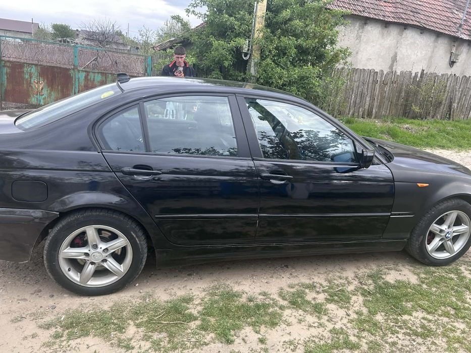 Vând BMW e46 facelift